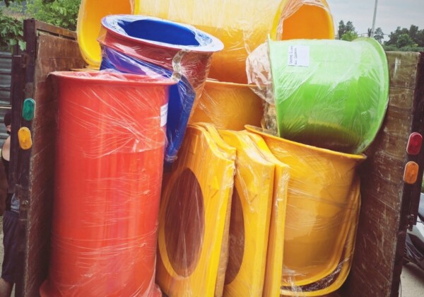 piezas plasticas para toboganes y juegos de plaza